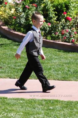 Little Ryan strutting his stuff at his mommas wedding