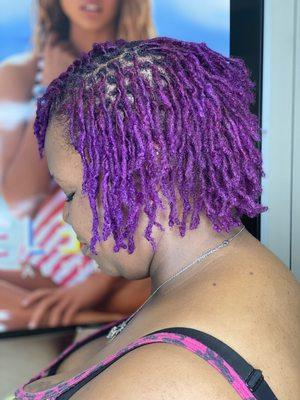 Vivid color and loc retwist