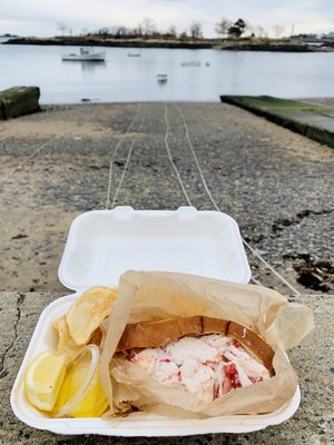 Lobster roll with Mayo (and butter on the side). Best darn lobster roll! 10/10 would recommend! Also, gorgeous views in background