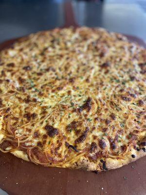 Spaghetti pizza