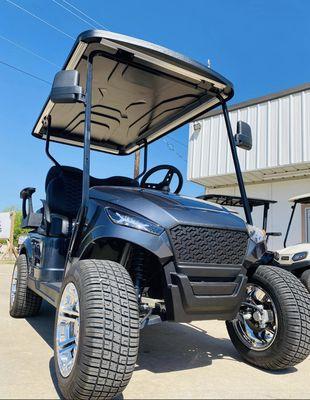 MadJax XSeries golf cart built from over 55+ years of technical knowledge. Premium features and accessories already included.