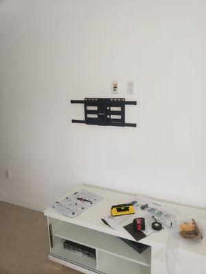 Tv wall mount for another happy customer