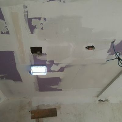 In this job some people trying to repair the ceiling but they left it horrible and the client called us and we left the ceiling like new