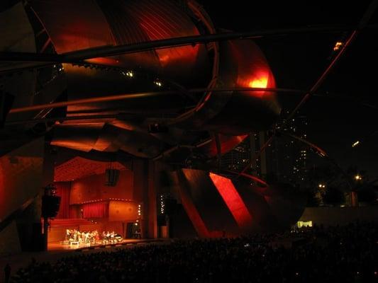 The Pritzker Pavilion on the festival's closing night.