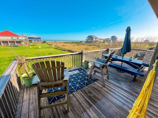 Outdoor patio overlooking the Gulf of Mexico.