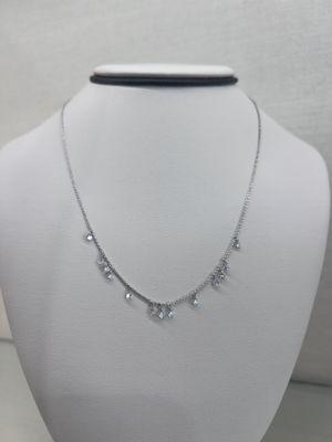 Floating Diamonds Necklace