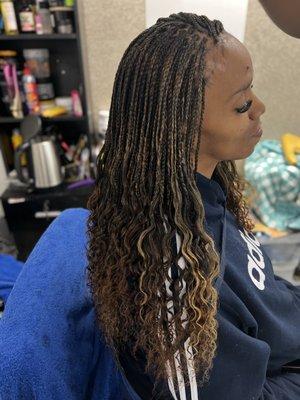 Beauty & Braids Express