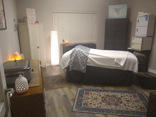 Massage room is ready!