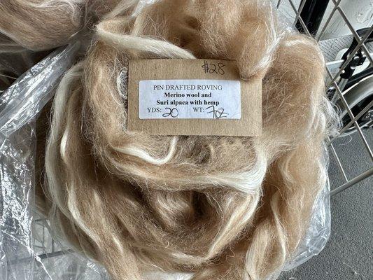 Pin Drafted Roving Merino Wool and Suri Alpaca Wool with Hemp