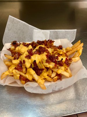 Pizza Pete's Cheese Fries