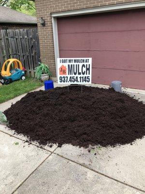 JB'S FINEST BLACK GOLD MULCH! Same Day Delivery!!