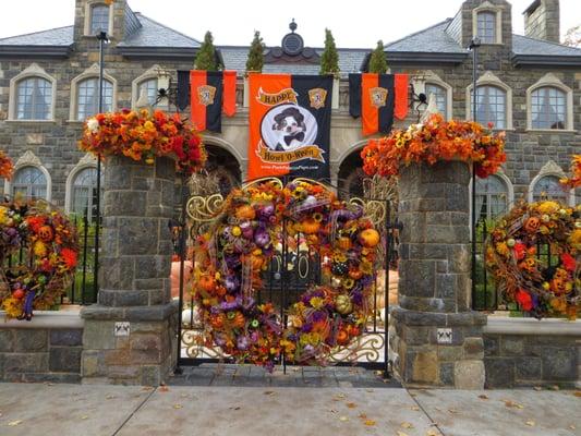 This is the front gate entrance to the Palazzo Riggi mansion