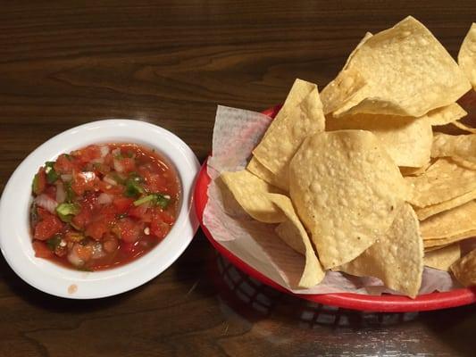 Fresh chips and salsa!