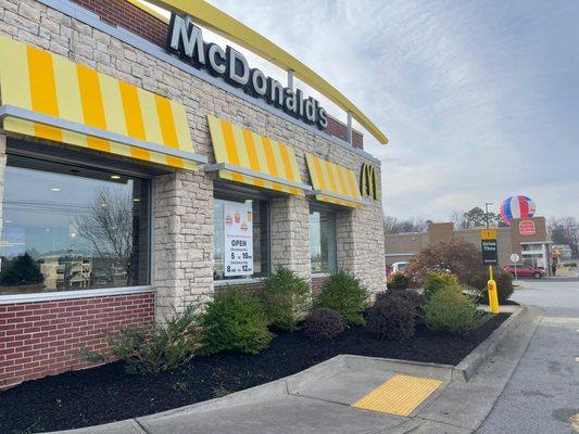 Our hand install team knows how to get the local McDonalds looking fresh