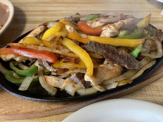 Beef & Chicken Fajita's