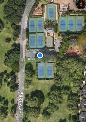 Park layout, *10 tennis courts.