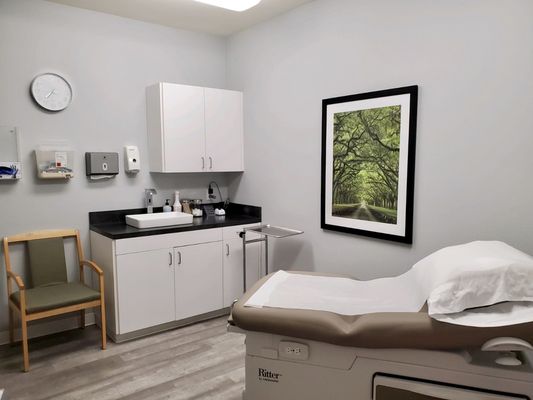 Bend Office Patient Care Room