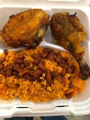 Pollo Frito con Arroz Amarillo y Habichuelas Rojas / Fried Chicken with Yellow Rice & Red Beans