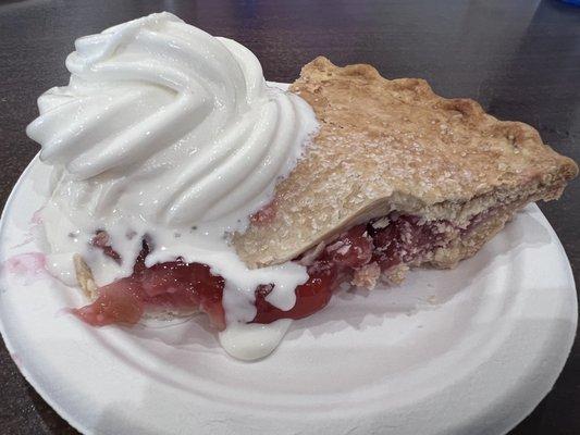 Strawberry Rhubarb Pie a la mode