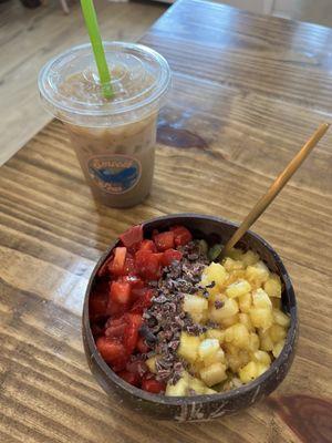 Greens Bowl & Cold Brew Latte