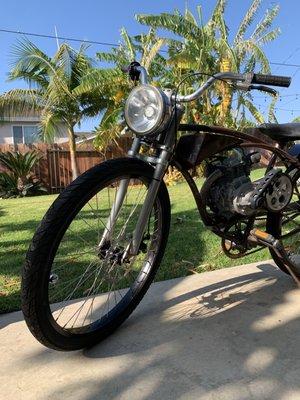 Wolf Creative Customs motor bike with its new Felix's front disc brake wheel