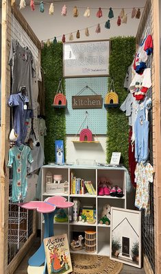 This new booth offers lightly used kids items at reasonable prices