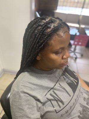 MEDIUM BOX BRAIDS