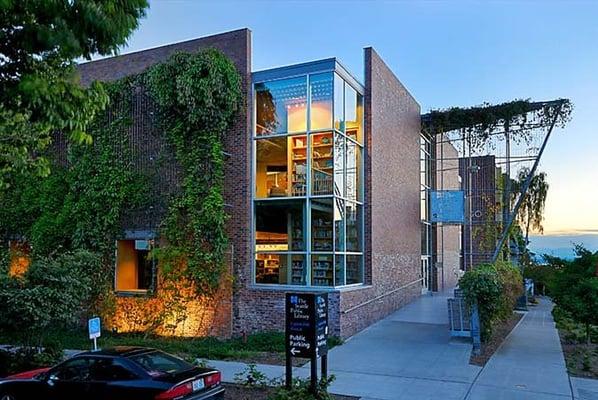 Capitol Hill Library