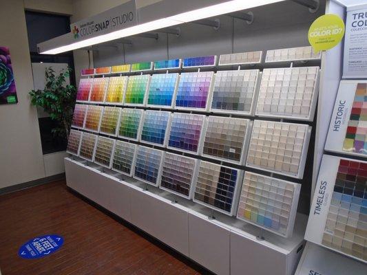 Giant color display.