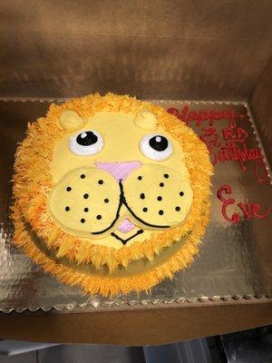 Lion birthday cake