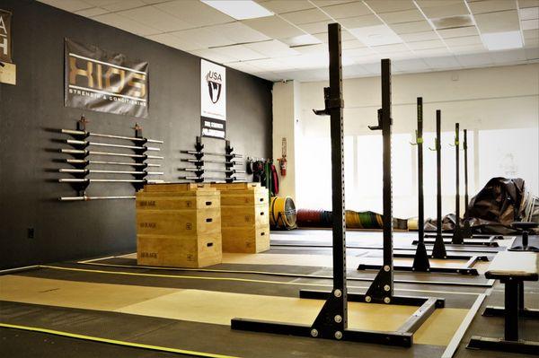 Wide angle view of Olympic weightlifting area