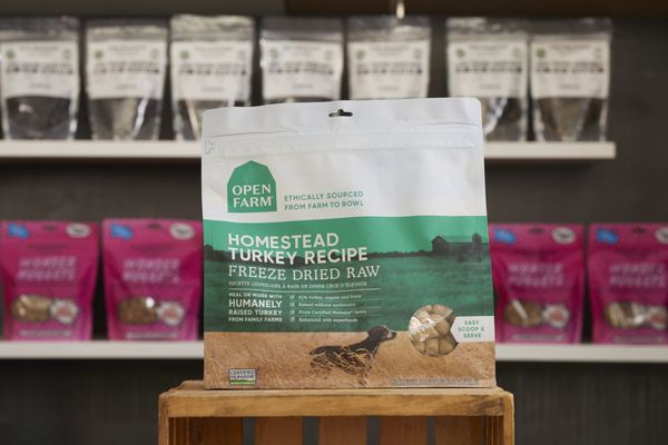 Open Farm is one of our favorite dog and cat food partners. This is their Homestead Turkey recipe in freeze-dried morsels.