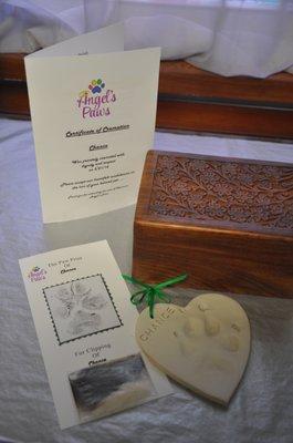 Cremation memorial package