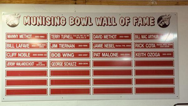 Munising wall of fame