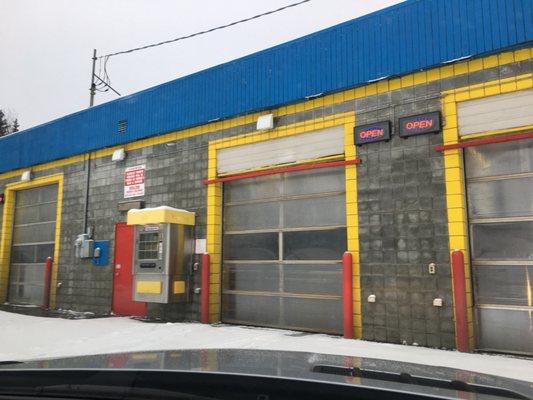 With garage doors perfect for winter washing