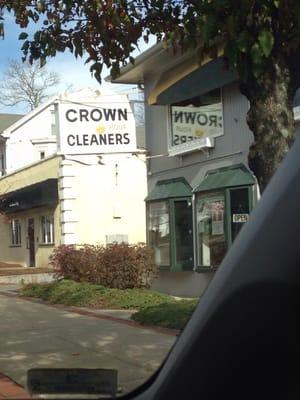 Crown Cleaners -- 266 Washington Street / RTE 1A, Westwood           Storefront