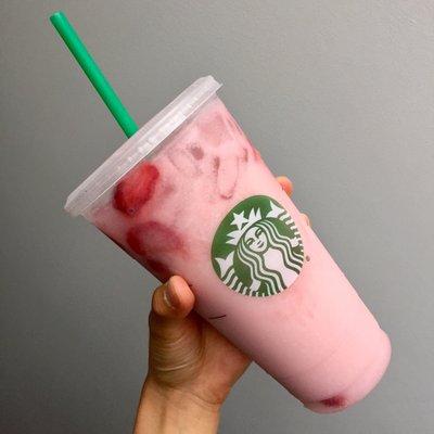 Trenta pink drink