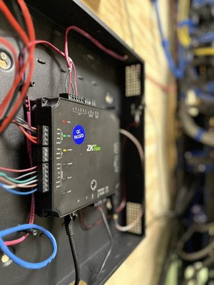 ZKTeco access control board and wiring