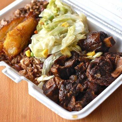 Oxtail with Rice and Peas