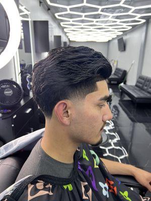 Mid taper, trim on top