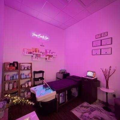 Gorgeous Beauty Salon & Spa