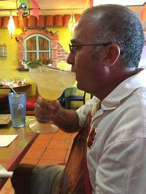 HUUUUUUUGEEEEE margaritas! Get one and make Mexico great again!!