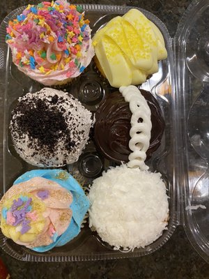 Assorted cupcakes