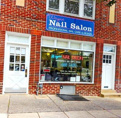 Wayne Nail Salon -- storefront