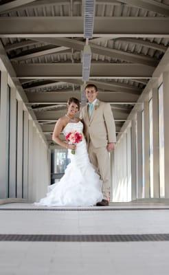 Kansas City bridal shoot captured between union station and Crown Center