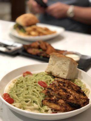 Pesto cream fettuccine with Cajun chicken: 5/5