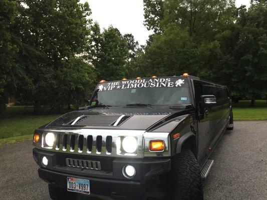 H2 HUMMER LIMO