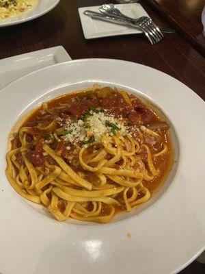 Tagliatelle amatriciana