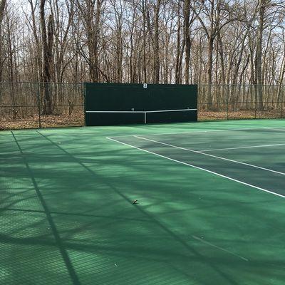 Hitting wall on court 3 at Sycamore Creek Country Club