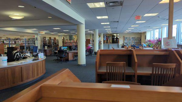 Library with reference desk and front entrance